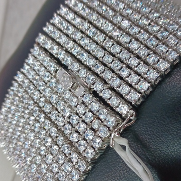 BMW Jewelry Iced Out Bling Bracelet And Ring NWT - Picture 4 of 16